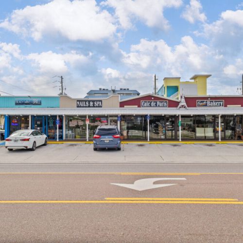 Discover a variety of restaurants just steps from your door.