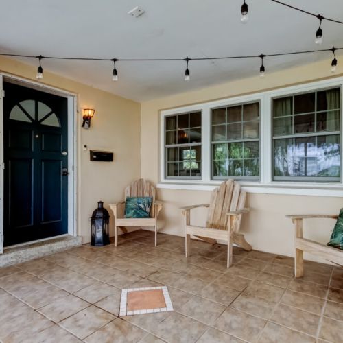 Front porch lounge area