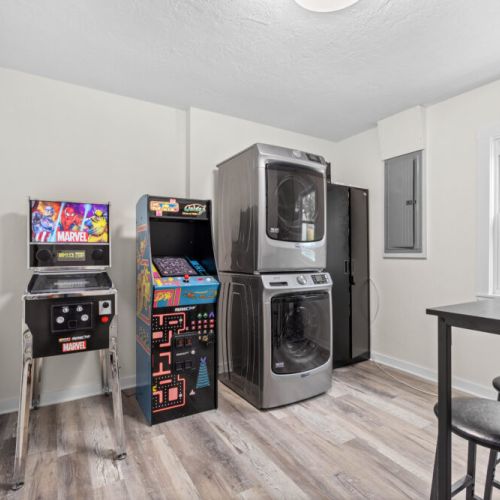 Pac man, galaga, pinball washer & dryer