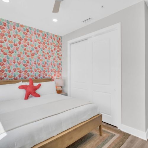 King reef room. Enjoy a fun design to energize your stay.