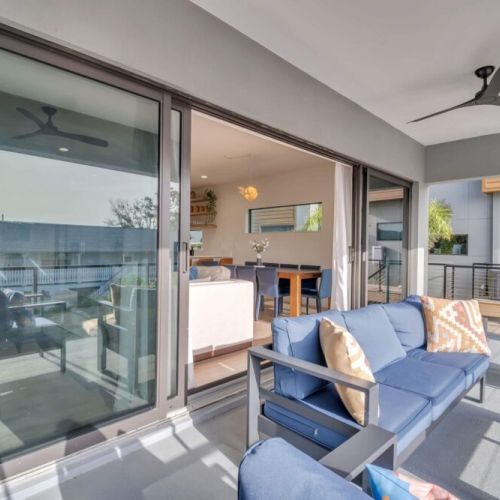 Perfect vacation patio. 1 of 3 balconies!