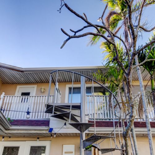 Top floor apartment