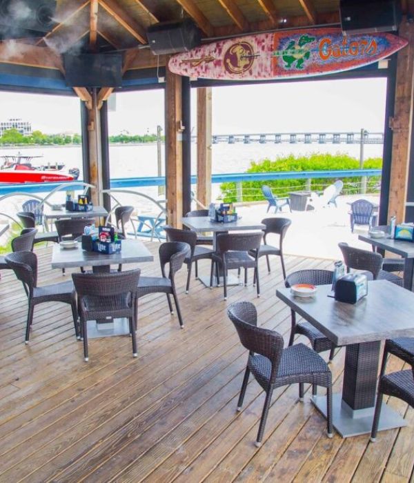Caddy's Bradenton Image