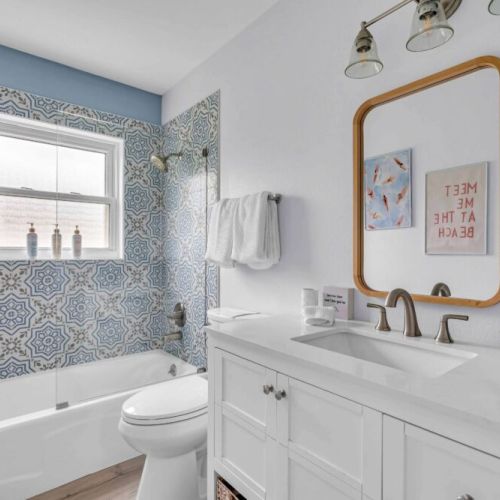 Bathroom 2 with a tub/ shower combo