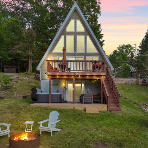 Your cozy getaway awaits!