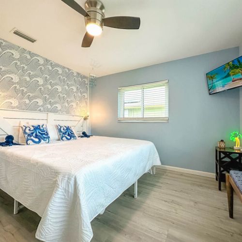 King bedroom 3