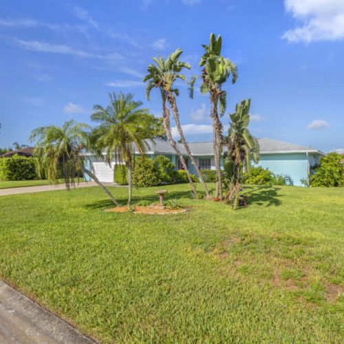 Private oasis awaits you.