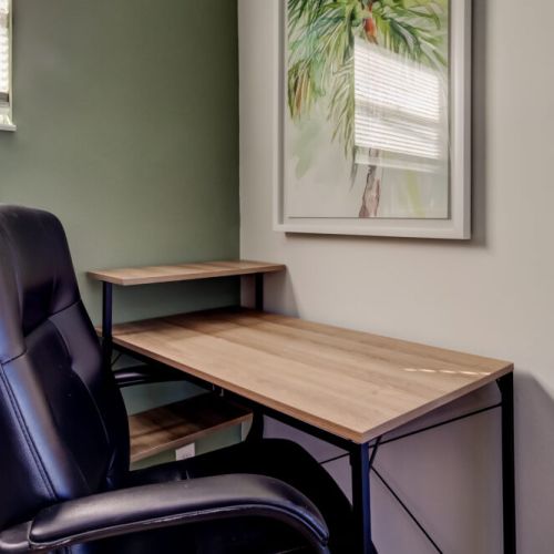 Work from home area to suit your needs if you want to stay longer!