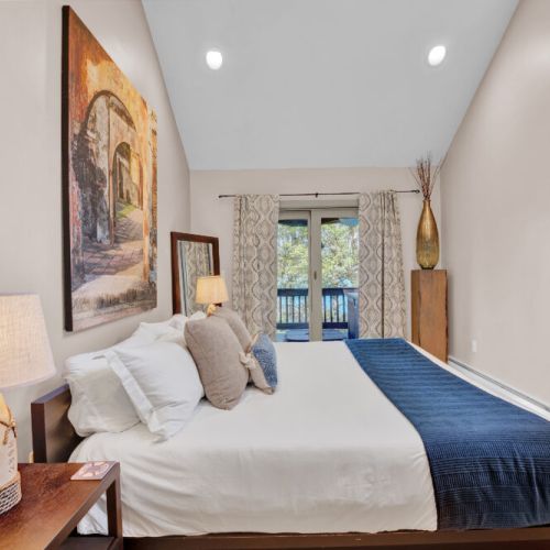 King bedroom on main level.